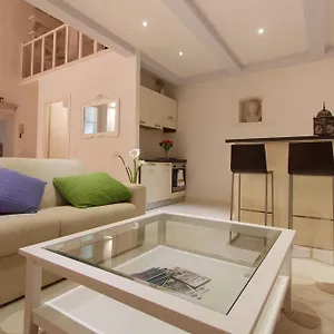 https://eden-loft-firenze.it-tuscanyhotel.com